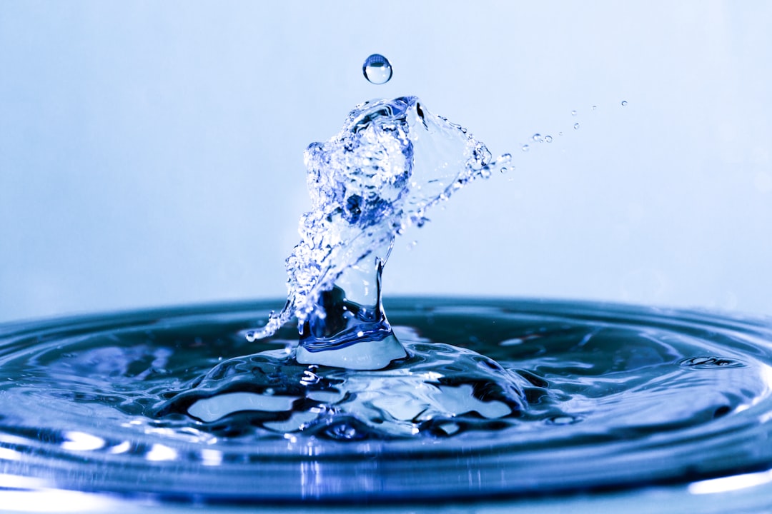 Water drop photography using the Miops Water Drop Kit
